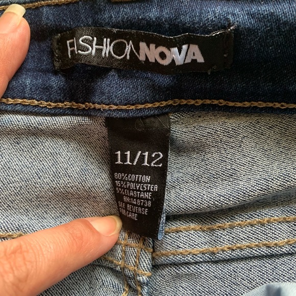 2 pairs of high waisted jeans size 11 - Picture 4 of 4